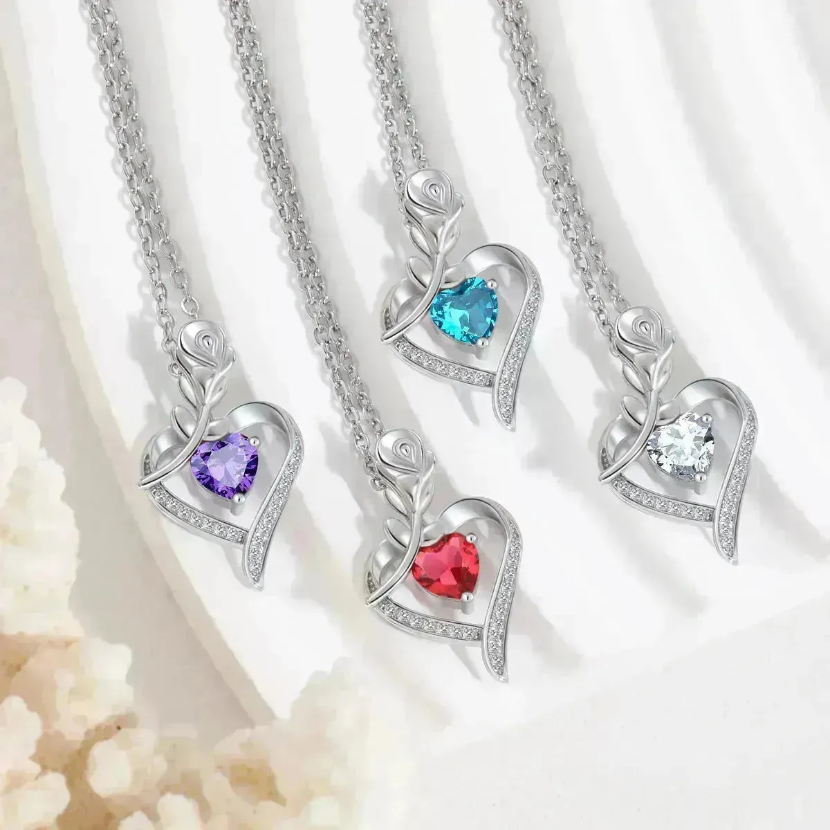 Rose Heart-shaped Necklace With Rhinestones Fashion Everlasting Flower Love Necklace For Women Valentine's Day Gift